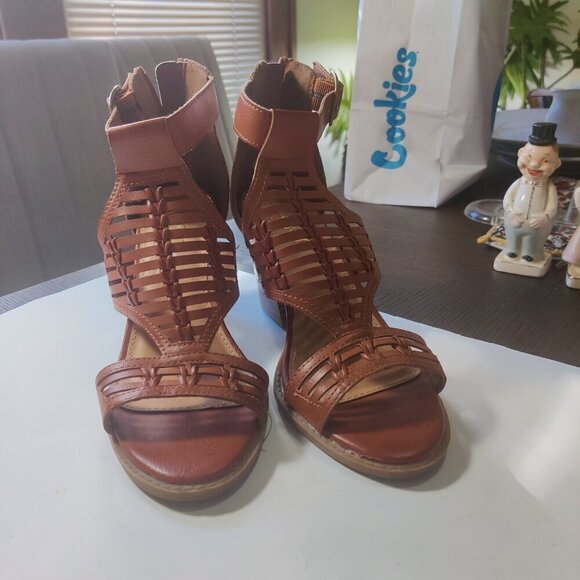 Sugar, Open Weave Sandal with Stacked Heel,  Zippered closure in back, Brown - Picture 3 of 7